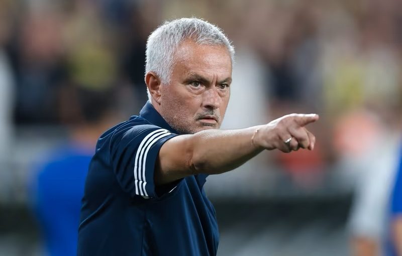 Fenerbahçe bryter med Mourinho