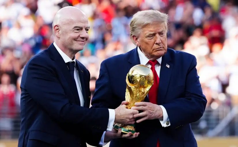 Donald Trumps oväntade hyllning till Gianni Infantino