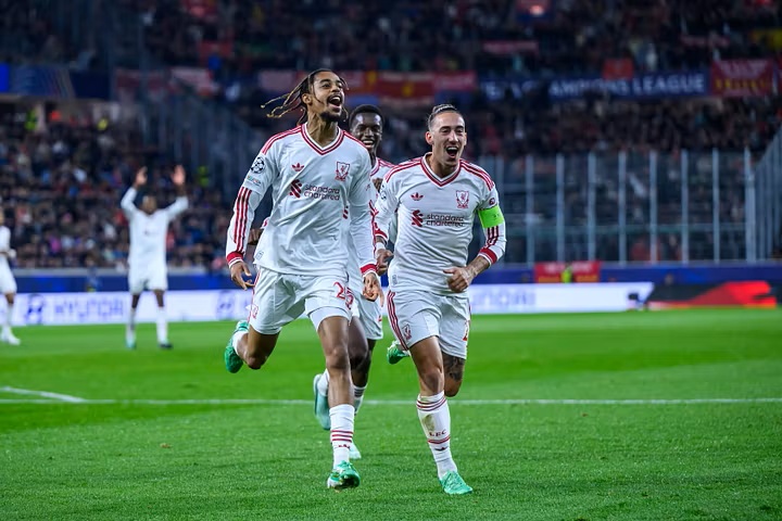 Bradley Barcola med hattrick i Liverpools överkörning